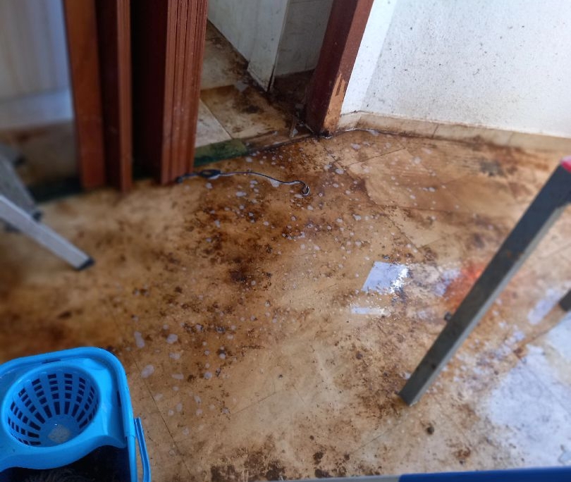 90fbd429c123c94664e7e790991fd2db_18